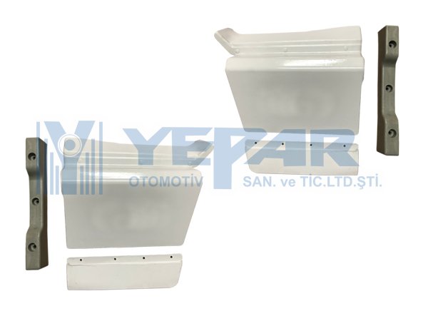 STEP COVER OLD MODEL CARGO   - YPR-700.004